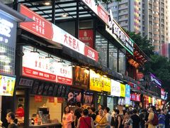 -八一路好吃街(雨田商务大厦店)