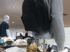 -优衣库(南宁江南万达店)