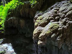 -龙水峡地缝景区