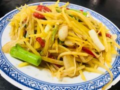-青岩季姨妈卤猪脚店