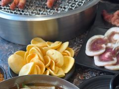 -啊美丽炭火烤肉(滑翔一店)