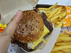 -美肴冰品·汉堡·牛腩饭(总店)
