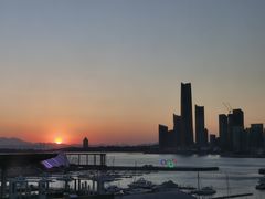 -青岛海尔洲际酒店