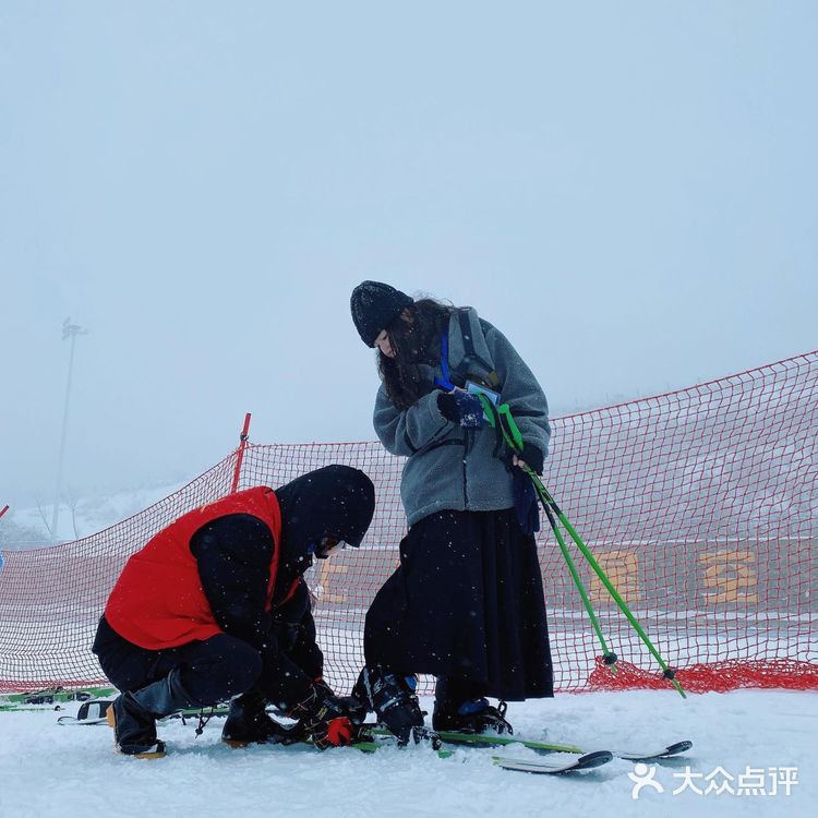 南方冬日的最佳打开方式——玩转云上草原滑雪场