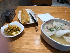 -南城香·饭香串香馄饨香(赵公口店)