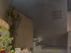 -灸春堂·艾灸·痛症·整脊连锁(丰潭路店)