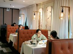 卡座-维园悦谱·海派家常菜(乌鲁木齐南路店)