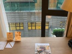 -上海品尊辉盛名致精品酒店公寓