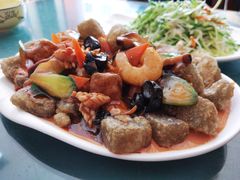 三鲜焖子-李连贵酒家熏肉大饼(昆明街店)