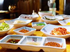 -唯成•韩国炭火烤肉 유성고기