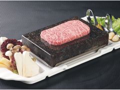 石板雪花牛肉-迪拜七星酒店·京港酒楼