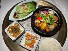 -领鲜天下·焗海鲜·花胶鸡(天目里店)