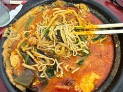 -小街曹师傅砂锅麻辣烫(亚泰大街店)