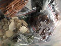 -三旗百汇商品城