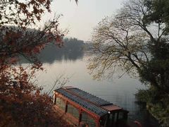 -苏堤停车场