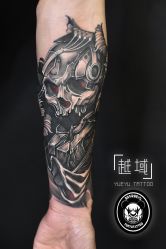 -越域刺青