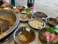 -憨铁匠老火锅(龙岗万科里店)