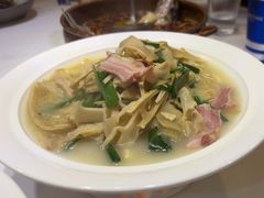 -拾捌川·自贡爆炒(新街口店)