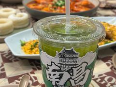 -老三样·旧食新味(绿地店)