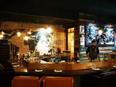 -斯普汇生蚝牛排馆(中骏世界城店)
