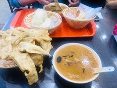 -方中山胡辣汤(成都首店)
