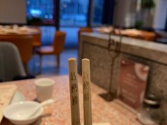 -红樱桃·欢乐餐厅(太原里店)