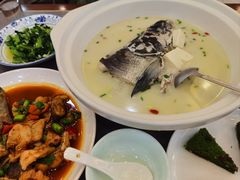 -浔味·山屿湖·正宗淳牌全鱼宴老字号