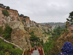 -彩色沙林风景区