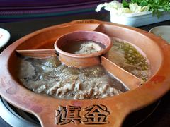 -滇釜火锅·能喝汤的火锅(车公庄店)