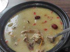 -菌之家·专业纯野生菌火锅·特色炒菌