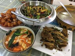 -天天向上素食餐厅(五台山店)