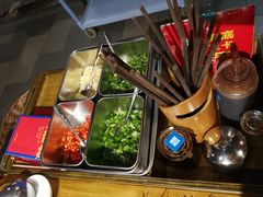 餐具摆设-大龙燚火锅(五一广场店)