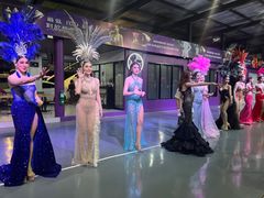 -西蒙人妖秀