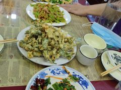 -北京龙庆四季香农家饭庄·灶台鱼·碳烤虹鳟鱼(龙庆峡店)