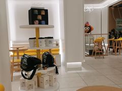 用餐区-麦当劳(徐汇漕溪北路百脑汇店)