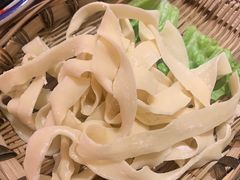 -贤合庄卤味自助火锅(新都汇店)