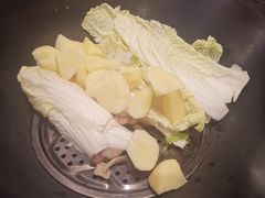 -粘豆包铁锅炖二部(温泉街店)
