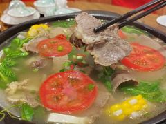 -乡土特色.冷锅鱼.牦牛肉汤锅