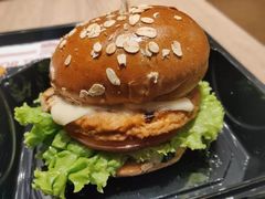 -The Habit Burger Grill 哈比特汉堡(爱琴海店)