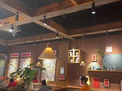 -巴卤社老火锅(财富店)