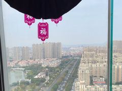 -荣誉国际酒店-云顶旋转餐厅