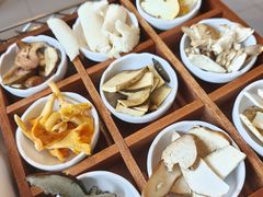 -天宜隆蘑菇宴火锅(石景山旗舰店)