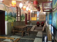 大堂-潭州老友灶台鸡·竹屋老灶(光明E城店)