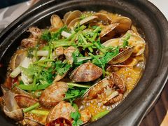 -蚝堡海鲜·威海菜·海肠捞饭·烧烤·亚洲吃蚝公司(幸福门店)