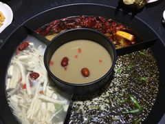 -重庆德庄火锅(体育中心店)
