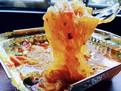-花儿姐与战哥的美食档