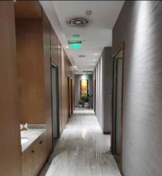 -苑苑vbeauty科技美容SPA