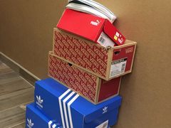 -东荟城名店仓