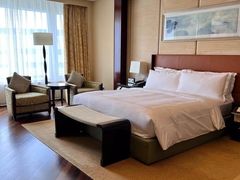 -深圳星河丽思卡尔顿酒店