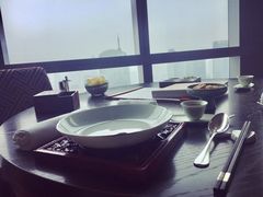 餐具摆设-广州柏悦酒店·悦景轩·粤菜餐厅